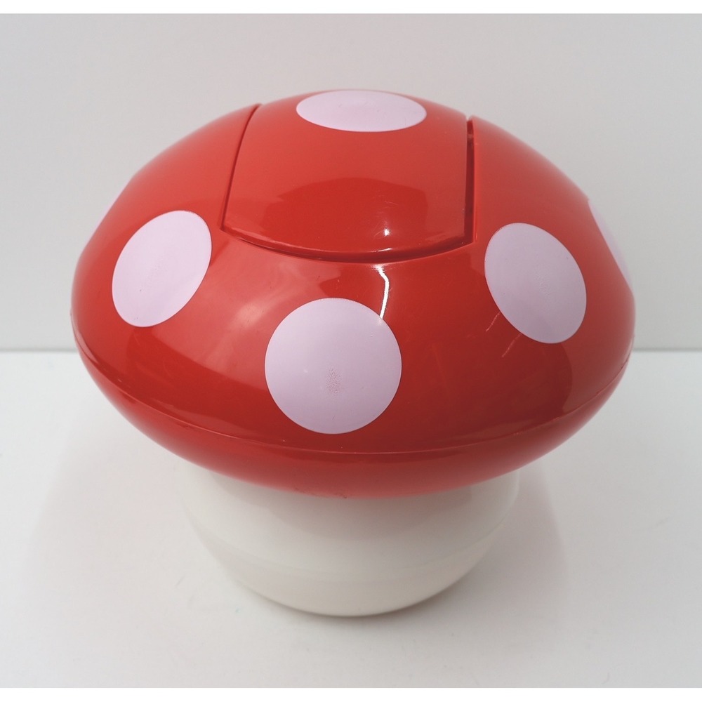 Red Mushroom Tabletop Trash Can Mini Swing Lid Desk Wastebasket Toadstool Decor